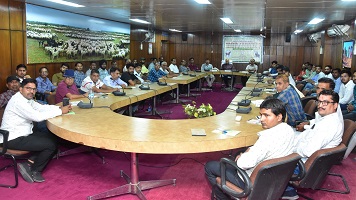 कौशल-विकास-हेतु-केन्द्रीय-भेड़-ऊन-अनुसंधान-संस्थान-01.jpg