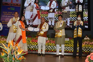 60th_Convocation_08.jpg