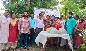 Homestead hatchery based seed production of Bengal Cat Fish (Mystus gulio): a viable livelihood model for landless farm women in the Sunderbans of West Bengal