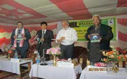 DG-bastar-04-04-2013-1_0.jpg 