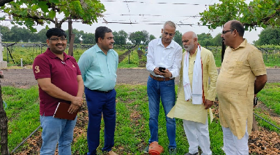 Visit of ICAR Society Governing Body Members to ICAR-NRCG, Pune