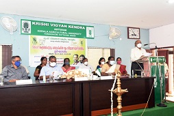 ICAR-CIFT inks MoU with Kerala Agricultural University for Transfer of Technology on Conversion of Fish Waste-to-Wealth 02.jpg