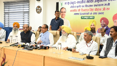 Union Agriculture Minister inaugurates new Administrative-cum-Laboratory Building of ICAR–IIMR, Ludhiana