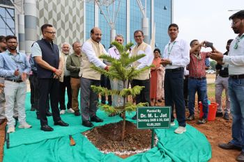 Dr. M. L. Jat Visits ICAR–IIAB, Ranchi