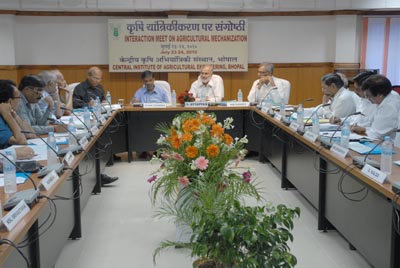 photo_interaction_meet_ciae_july_23-24_2010_1.jpg