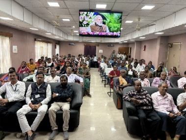 ICAR Institutes Organize Live Telecast of the Launch of PM Dhan Dhanya Krishi Yojana and Mission for Atmanirbharata in Pulses